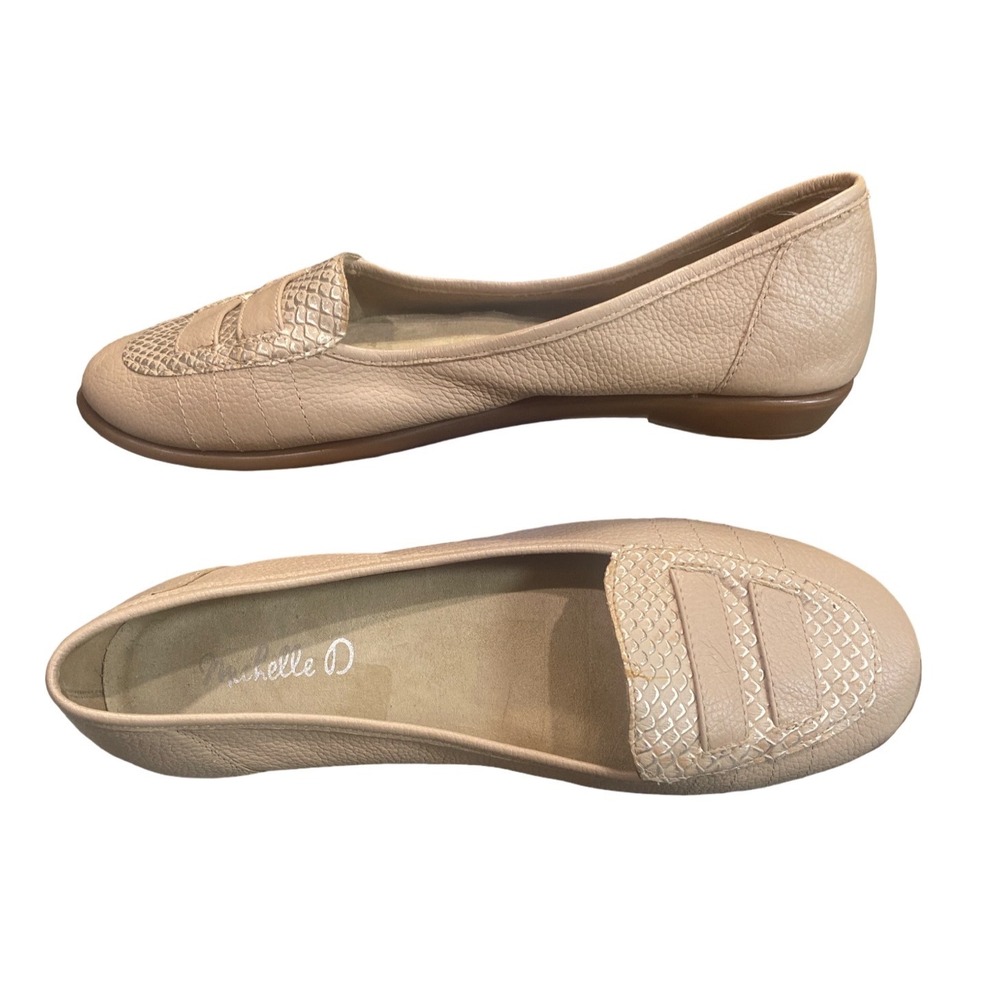 Michelle D Bethanie Nude Beige Leather Snakeskin Accent Loafer Flats Brazil 9.5M
